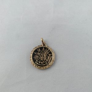 Tetragramaton Numero Siete con Simbolos